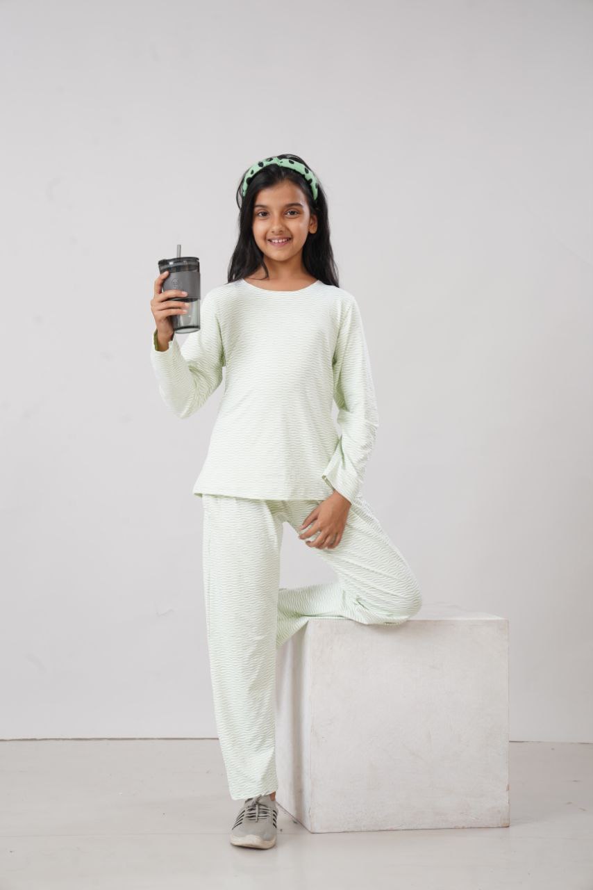 GIRLS NIGHT SUIT