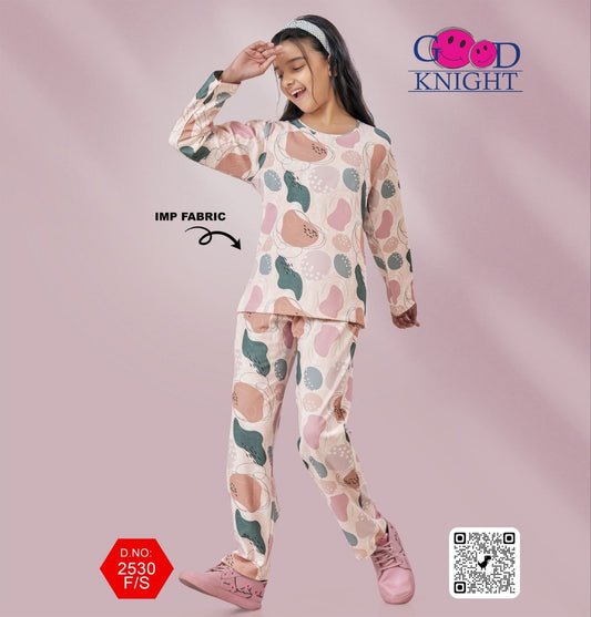 GIRLS NIGHT SUIT